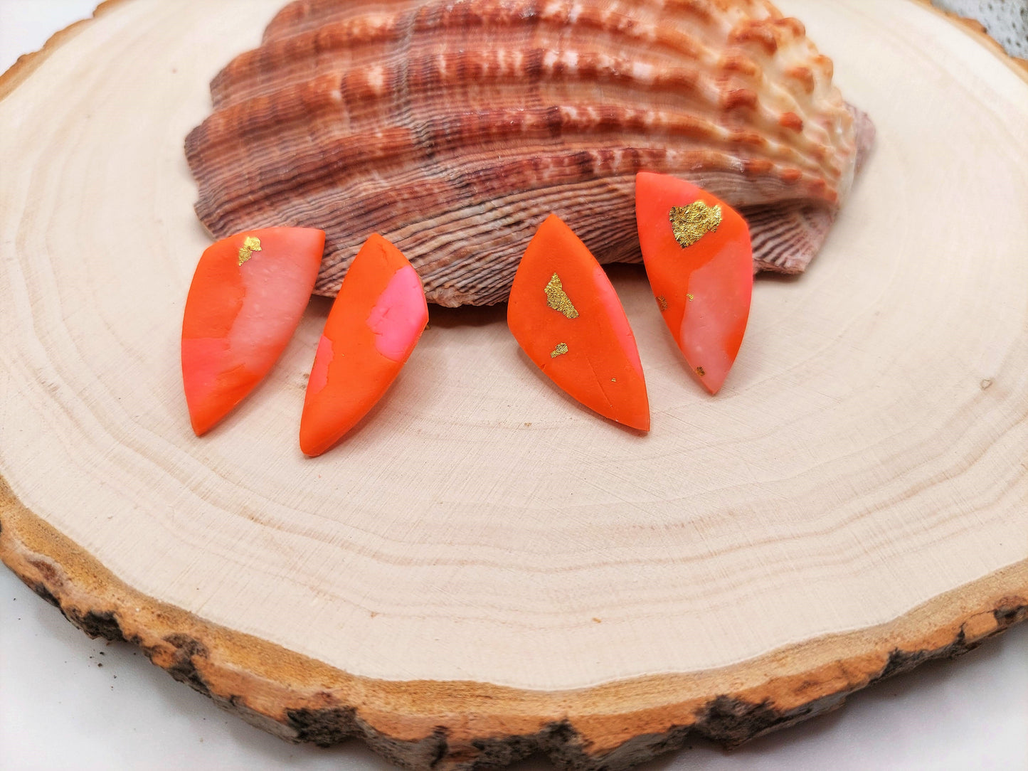 Coral Stud