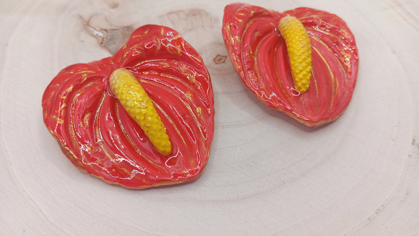 Anthurium Lily (Red/Gold)