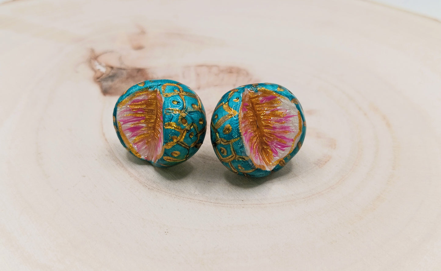 Breadfruit 4-in-1 (White/Gold/Teal)
