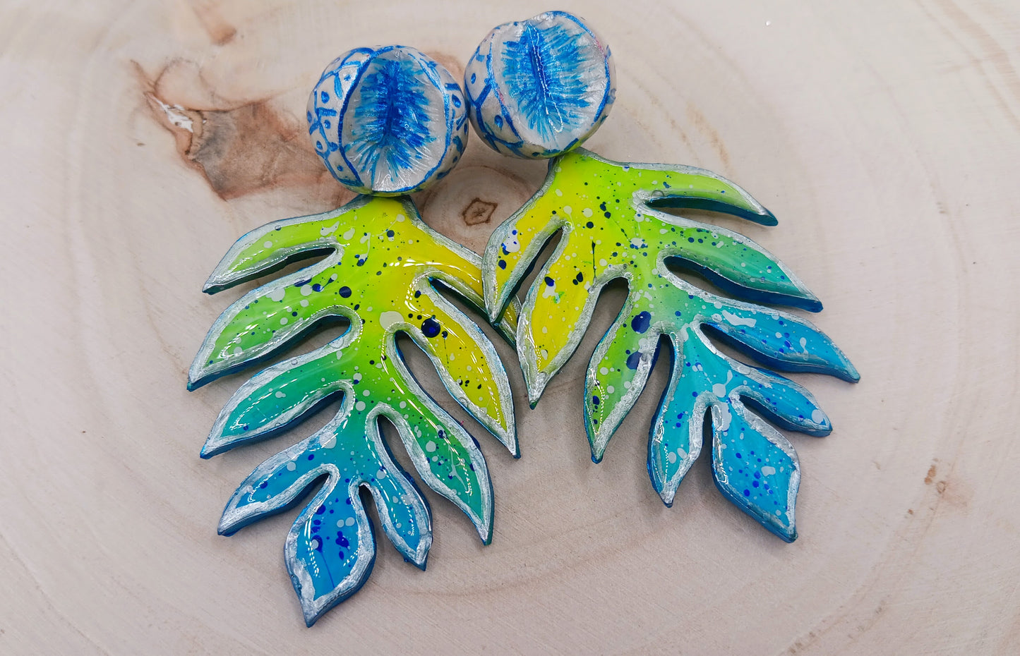 Breadfruit 4-in-1 (Blue/Green/Silver)