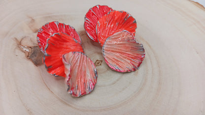 Calypso Petals (Monochromatic)