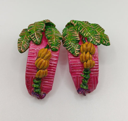 Island Yard Stories (banana)